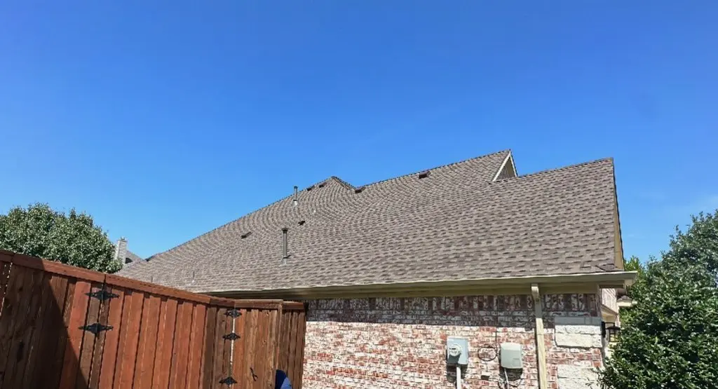 Completed roof replacement project in St. Helens